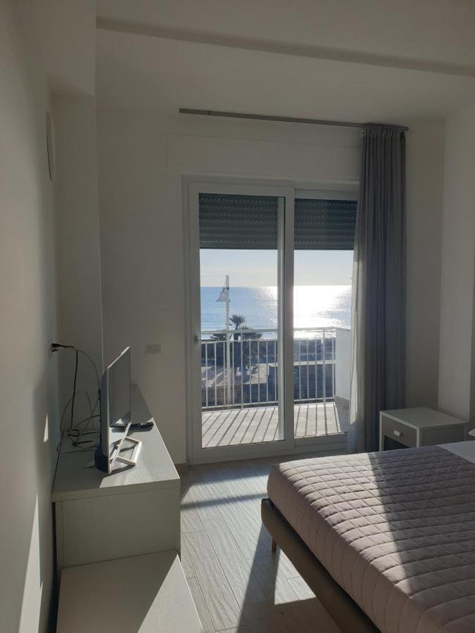 Iris Home Metaponto Eksteriør billede
